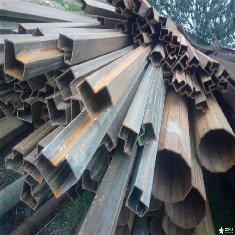 廠家供應平橢圓管 P形管 馬蹄管 鴨蛋圓管 各種規(guī)格 冷拉異形鋼管