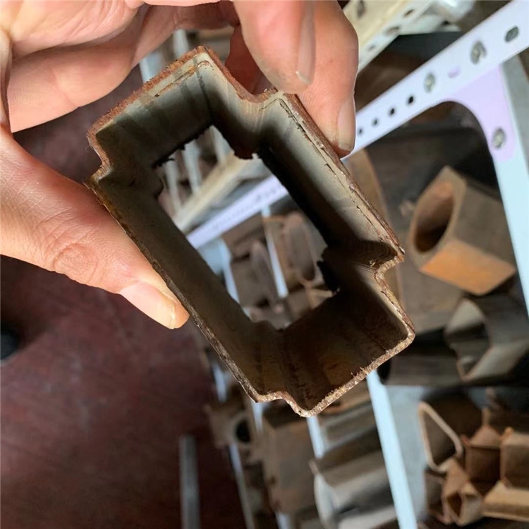 現(xiàn)貨高強度熱鍍鋅方管 鍍鋅方管 Q235 Q345B厚壁方矩管 黑方通