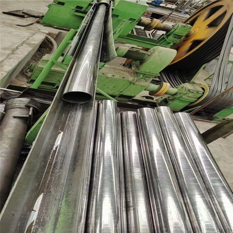 Q345B無(wú)縫鋼管廠家 厚壁無(wú)縫鋼管加工 35crmo無(wú)縫管定做