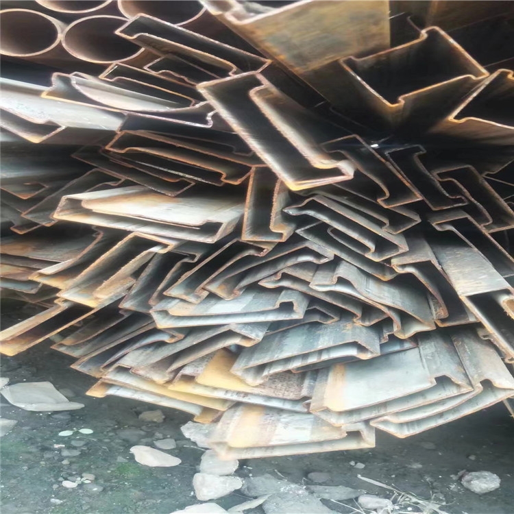 廠家 三角管 面包管 橢圓管各種20#冷拔異型鋼管可以定做任何規(guī)格