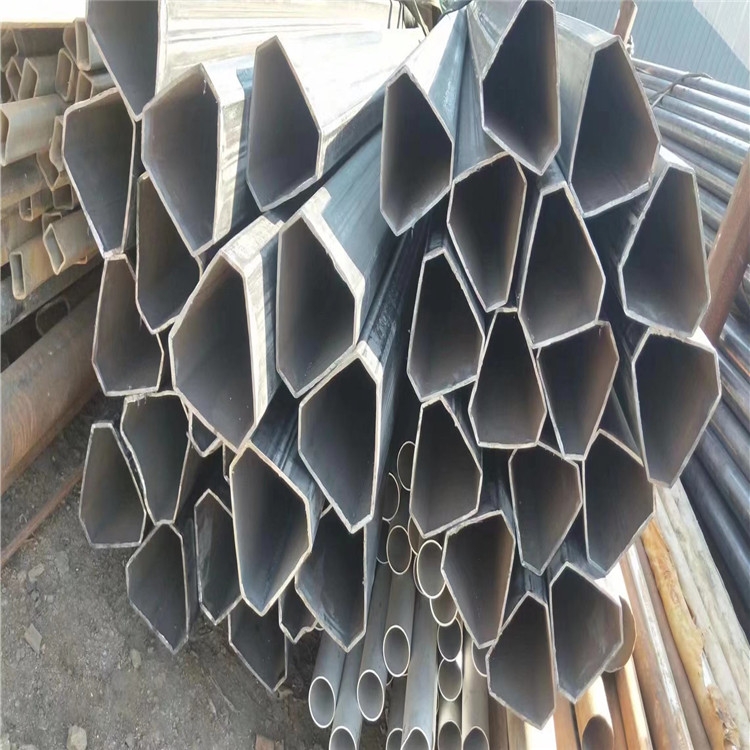 異型鋼管定制廠家路燈異形管加工各種形狀異形管來圖加工定做