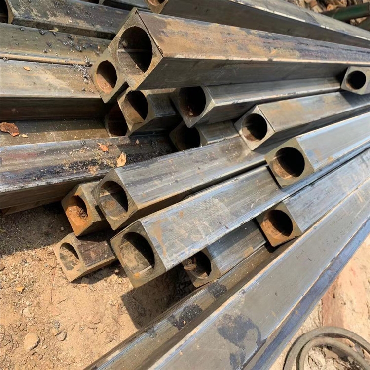 厚壁q345b無縫方矩管 方矩管廠家 專業(yè)鋼管廠家