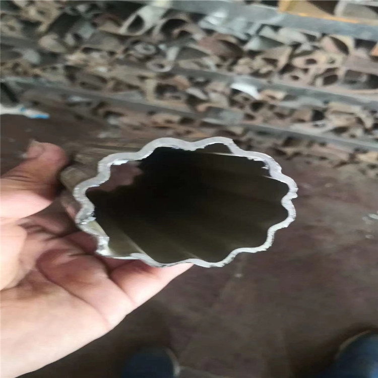 Q235精密異型管橢圓形異形管廠家定制機械加工用各種異型管材