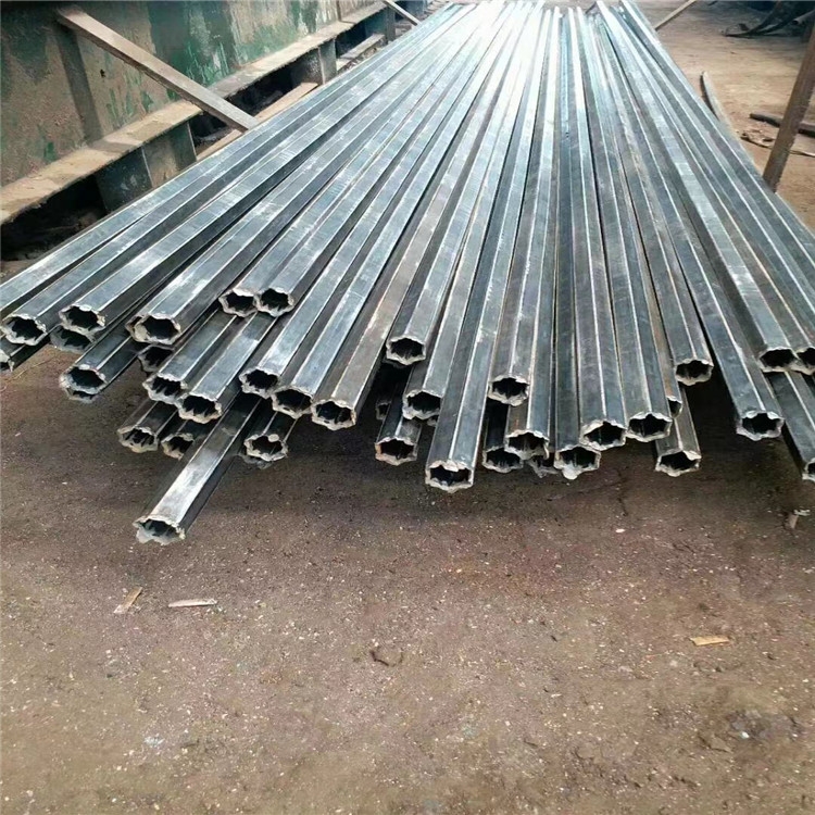 黑龍江半圓形異型鋼管20#45#Q235材質(zhì)廠家直銷(xiāo)機(jī)械農(nóng)機(jī)配件