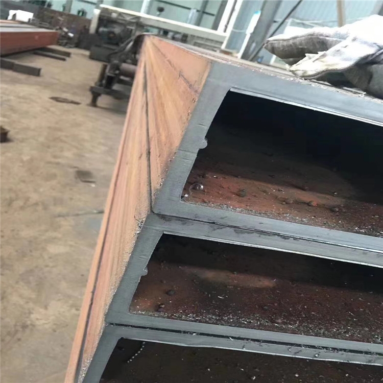 方形鋼管16mn無縫方管圓改方管廠家精拔異形方管