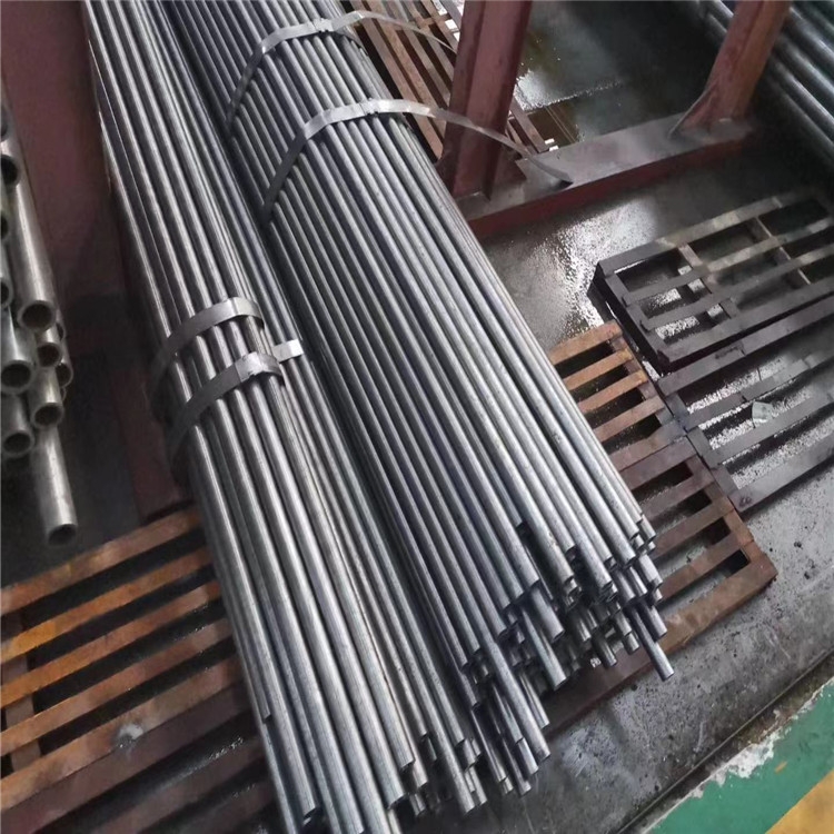 精軋無(wú)縫管20#精密管切割零售規(guī)格尺寸齊全