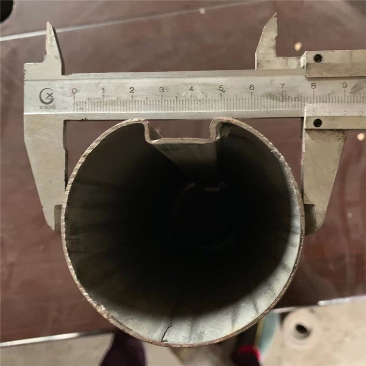 冷拔異型鋼管圖片 六角鋼管規(guī)格 冷拉梯形鋼管 冷軋管