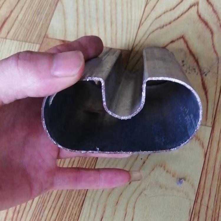 異形鐵管 Q235B異形焊接鋼管 扶手護欄用面包鋼管 現貨供應