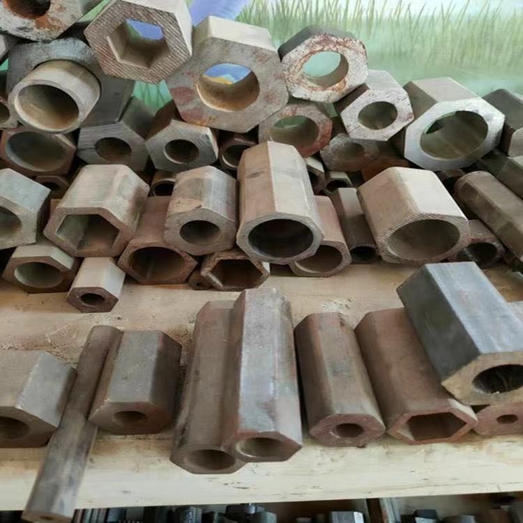 供應外六角內圓異型管 無縫異形鋼管 冷拔異型三角管 現貨