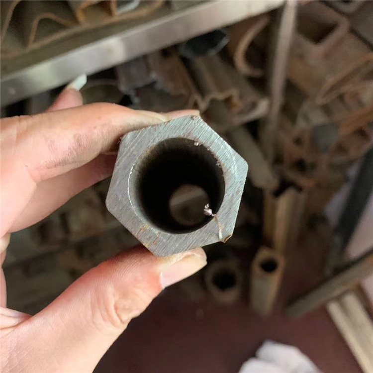 供應45#外圓內六角精拔管 外圓內方管 內六角管材 切割倒角