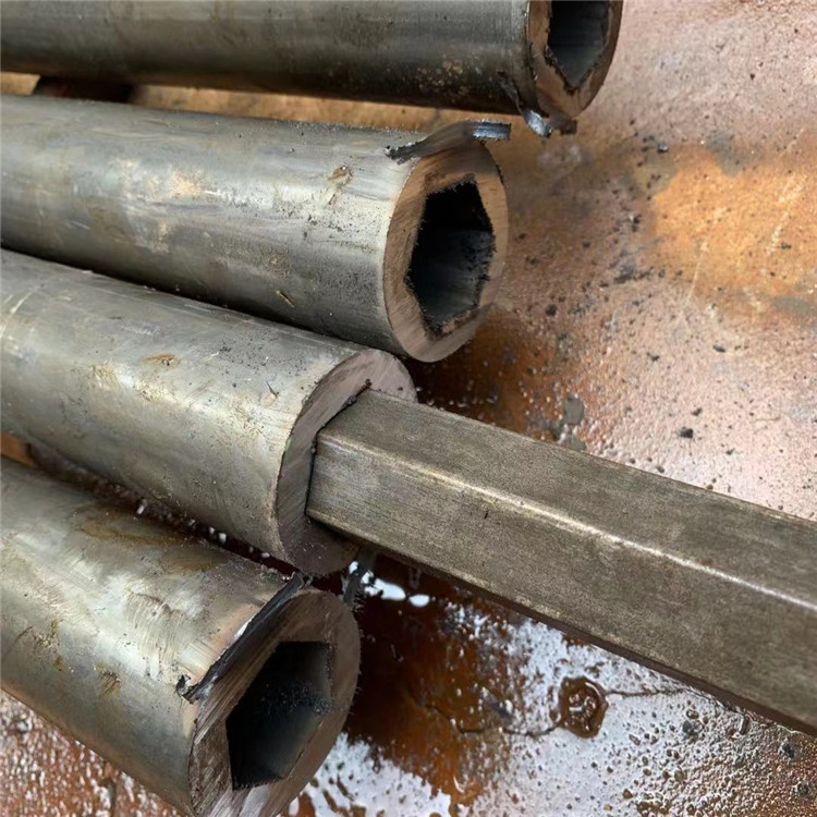 四川薄壁圓鋼 耐腐蝕鋼材 實心長條鋼材