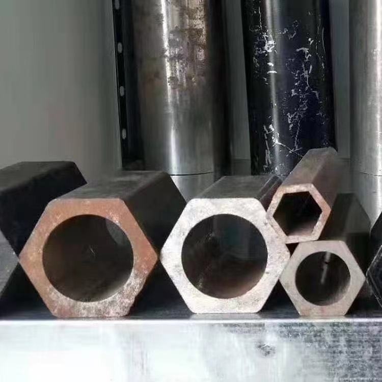 大連非標(biāo)鋼管 Q355B小口徑精密無縫管 三角形異型鋼管