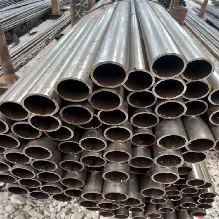 常年生產(chǎn)精密鋼管 可應(yīng)力好 定尺加工 出口包裝 方便裝車